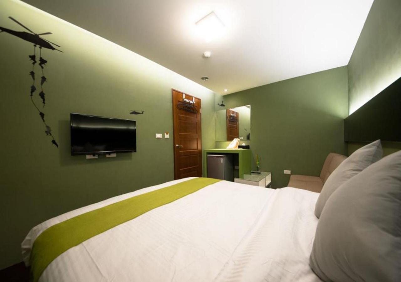 Photofun Hotel Luodong Bagian luar foto